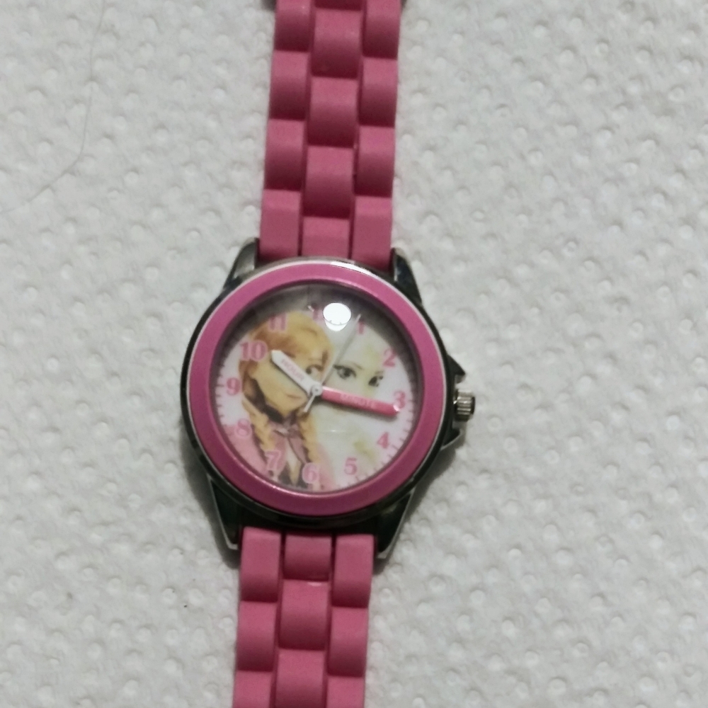 😍 Frozen Watch